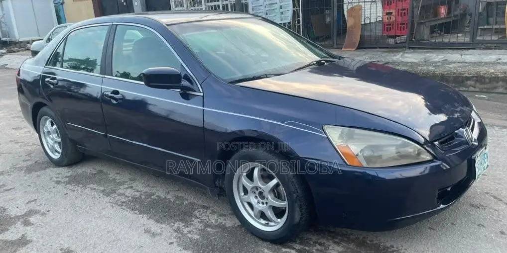 Honda Accord 2004 Blue