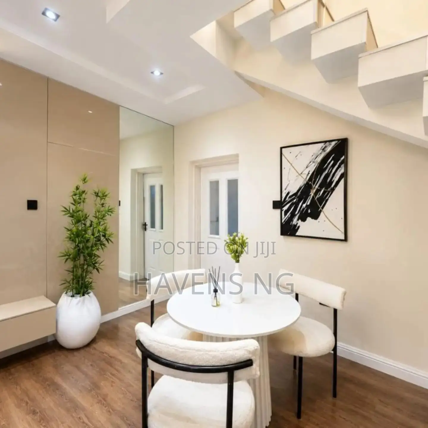 Brand-New Aesthetic 2-Bedroom Duplex With PS5