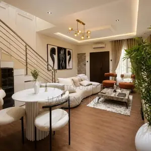 Brand-New Aesthetic 2-Bedroom Duplex With PS5