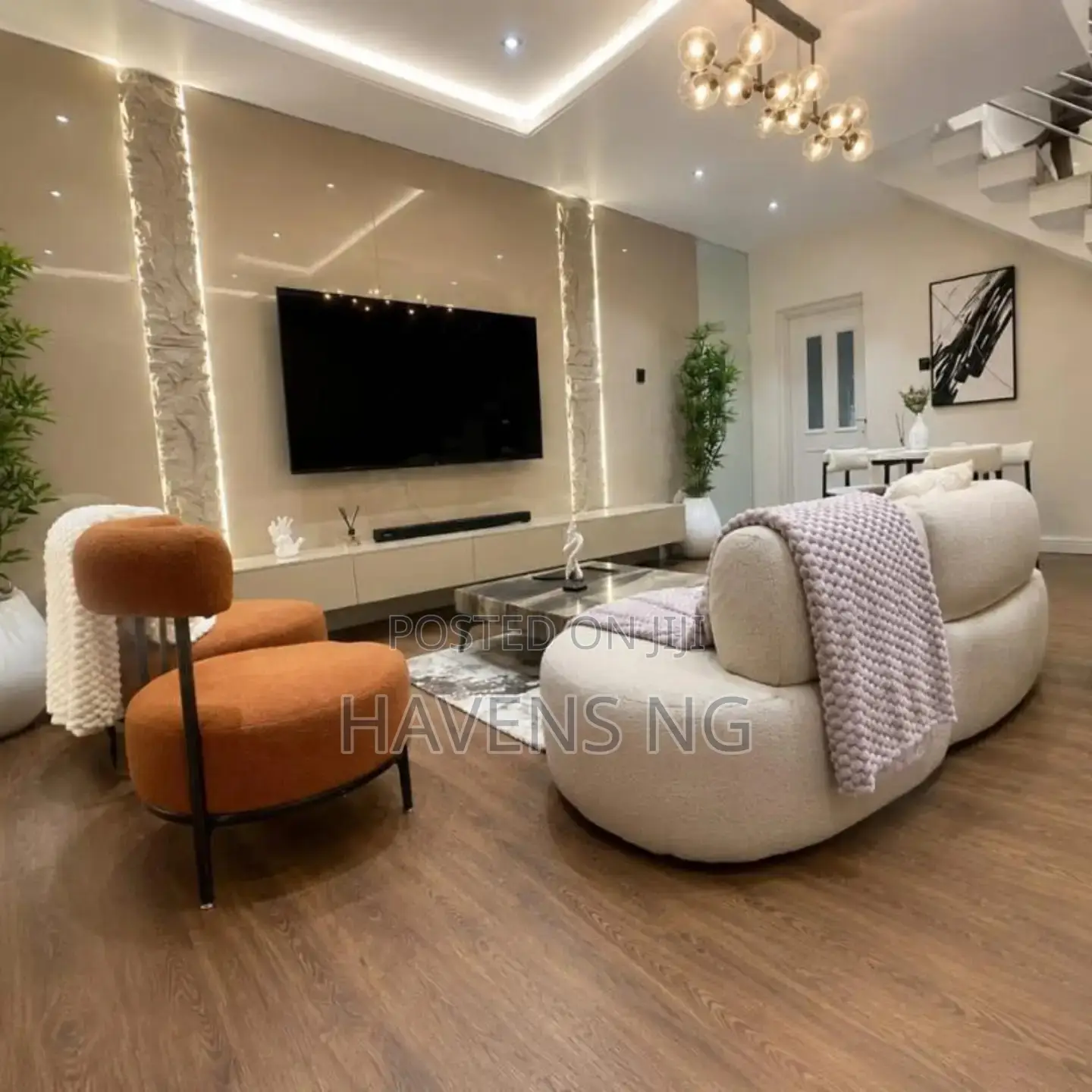 Brand-New Aesthetic 2-Bedroom Duplex With PS5