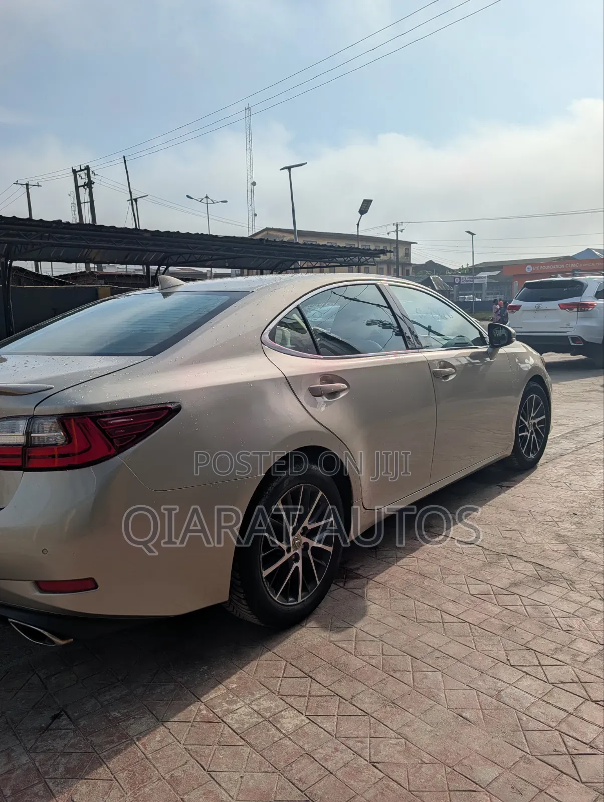 Lexus ES 350 FWD 2016 Gold