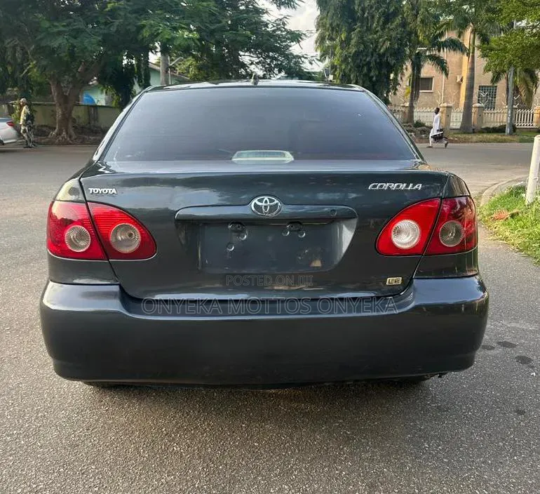 Toyota Corolla 1.4 VVT-i Limousine 2007 Gray