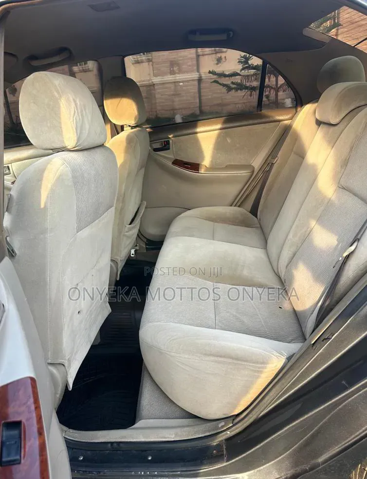 Toyota Corolla 1.4 VVT-i Limousine 2007 Gray