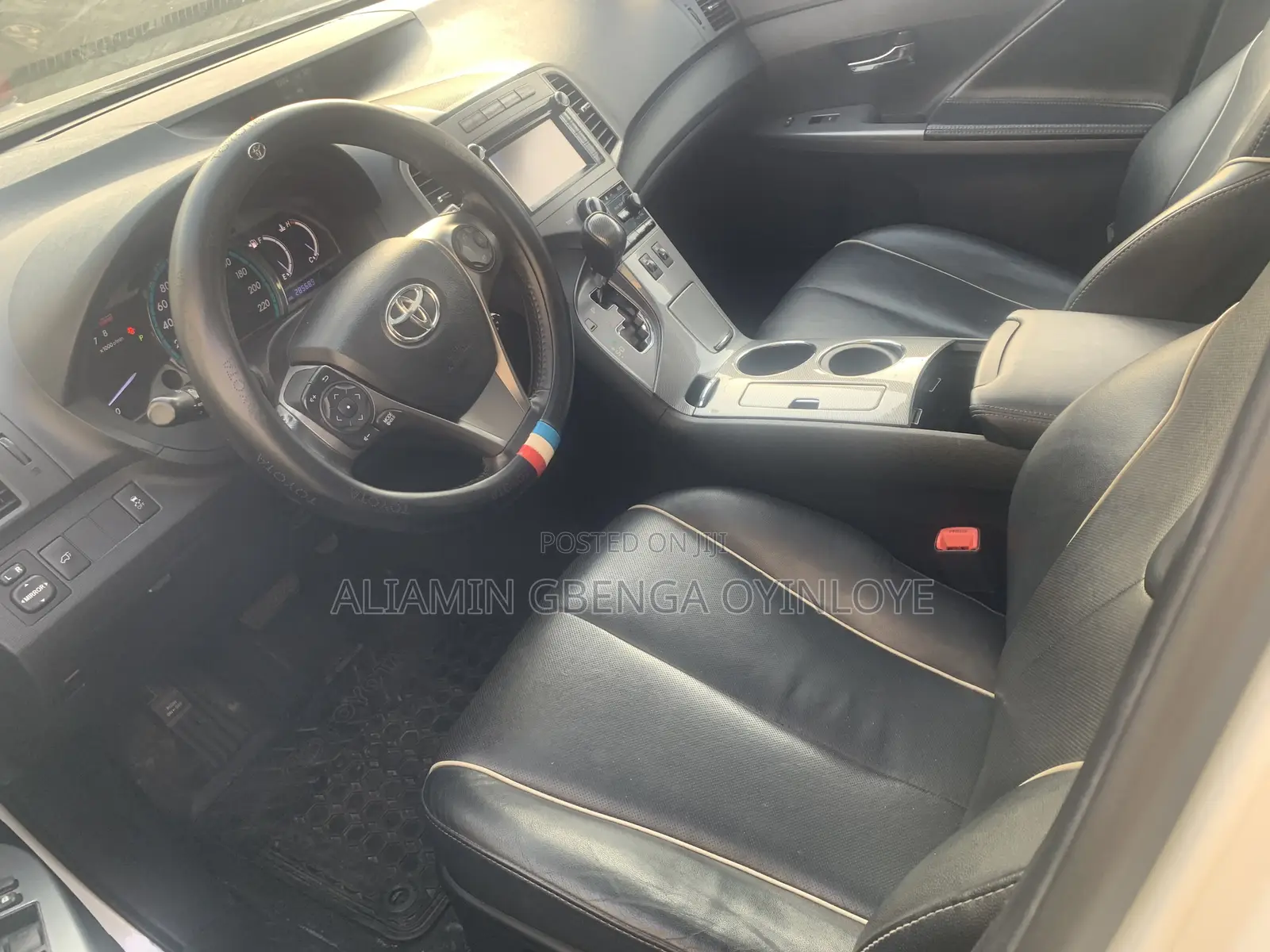 Toyota Venza XLE AWD V6 2013 White