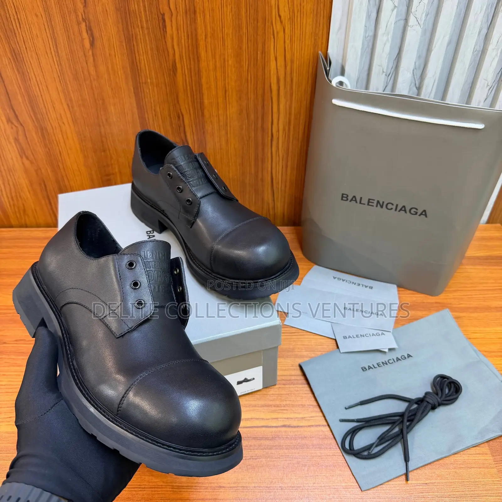 Luxury Update Balenciaga Eyelets Truck Derby Shoes.