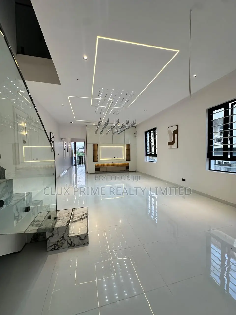 5bdrm Duplex in Ado / Ajah for sale