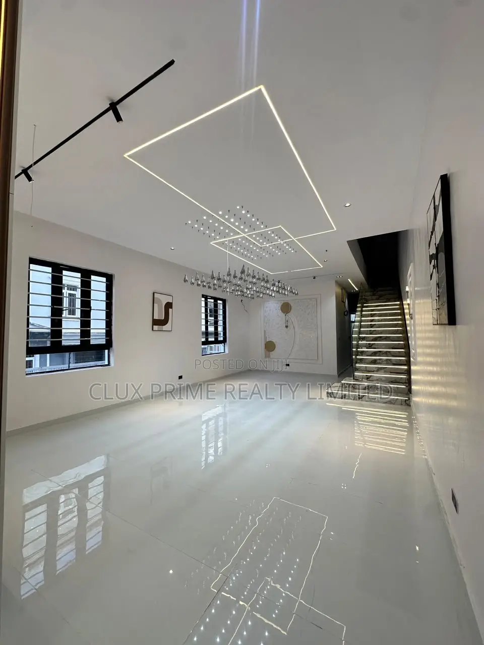 5bdrm Duplex in Ado / Ajah for sale
