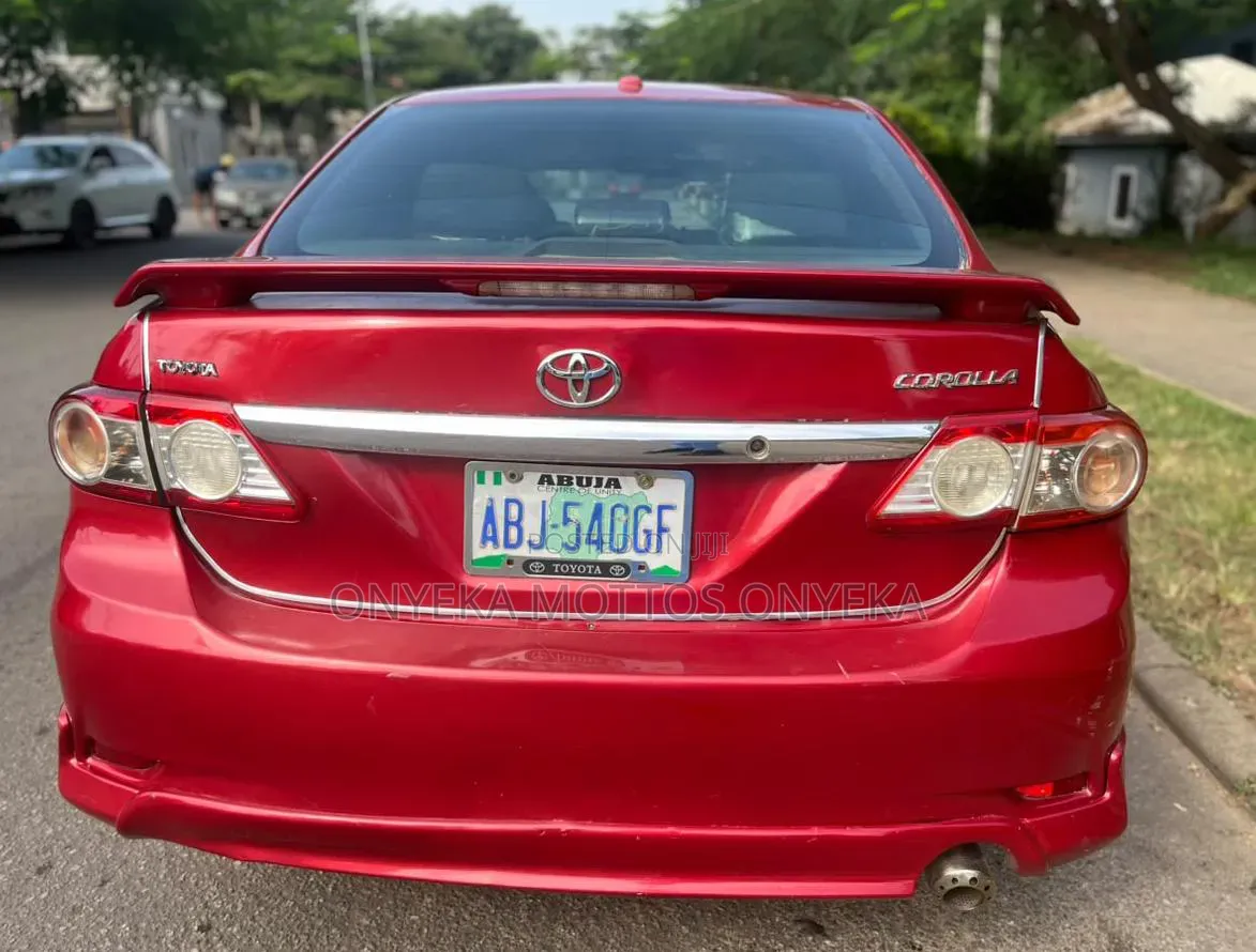 Toyota Corolla LE 4dr Sedan (1.8L 4cyl 4A) 2012 Red