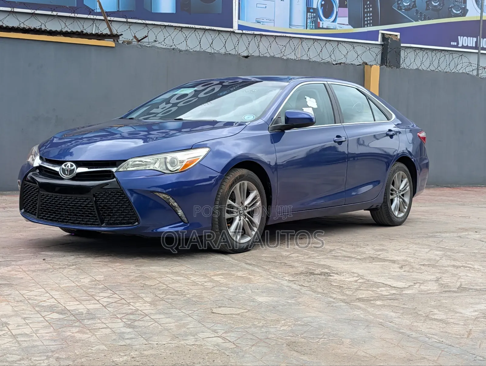 Toyota Camry SE 4dr Sedan (2.5L 4cyl 6A) 2016 Blue