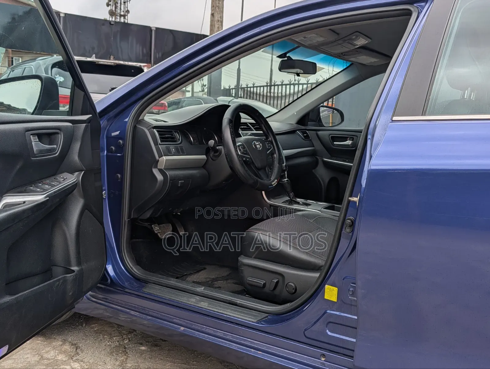 Toyota Camry SE 4dr Sedan (2.5L 4cyl 6A) 2016 Blue