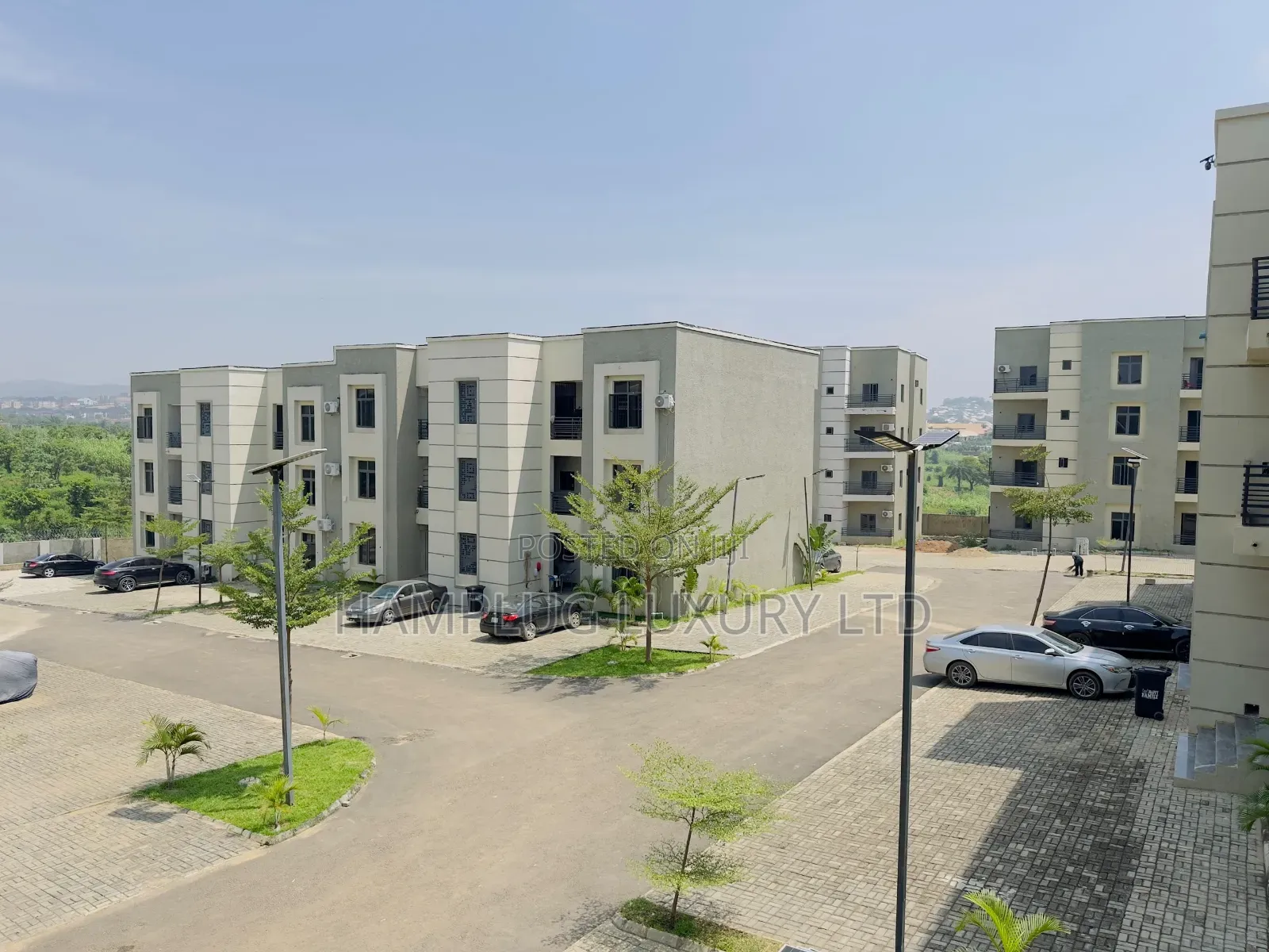 Furnished 3bdrm Apartment in Idu for sale