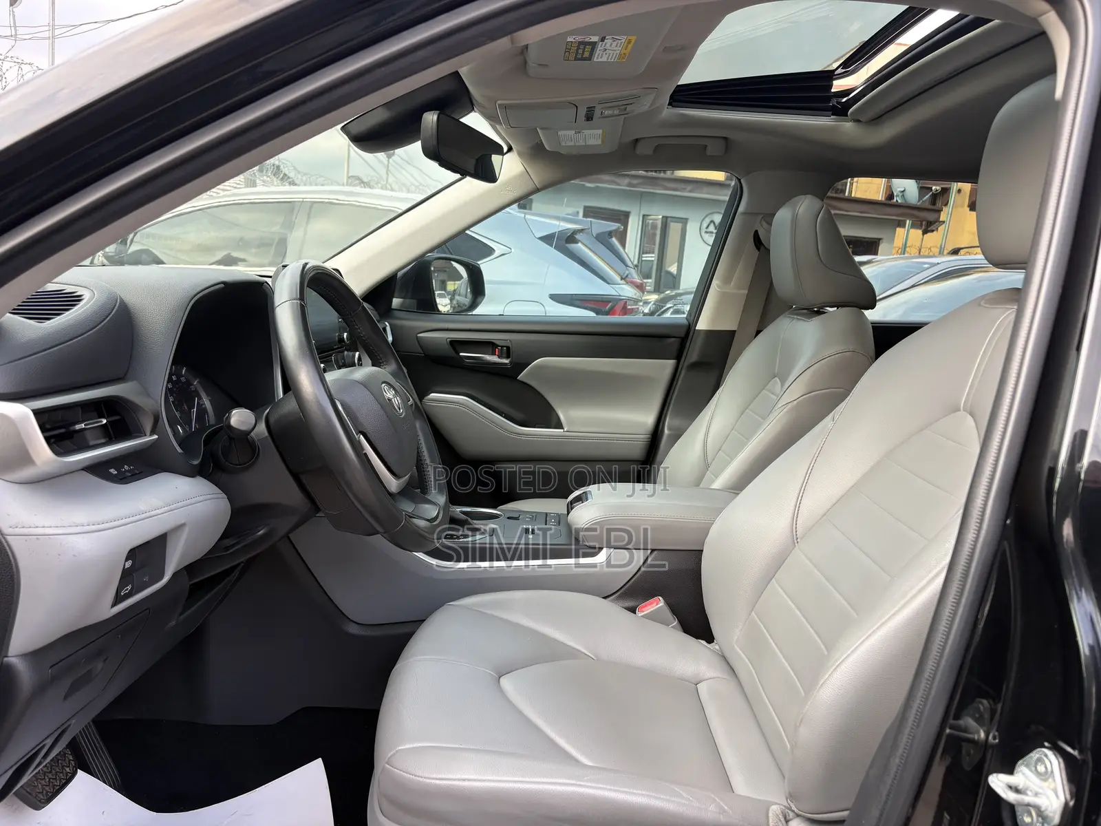 Toyota Highlander 2022 Black