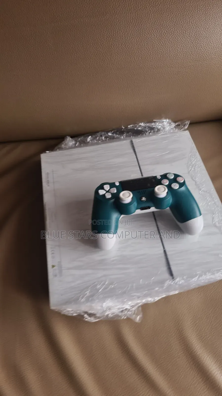 PlayStation 4 Console