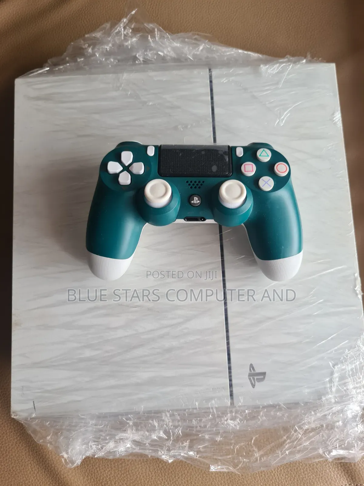 PlayStation 4 Console