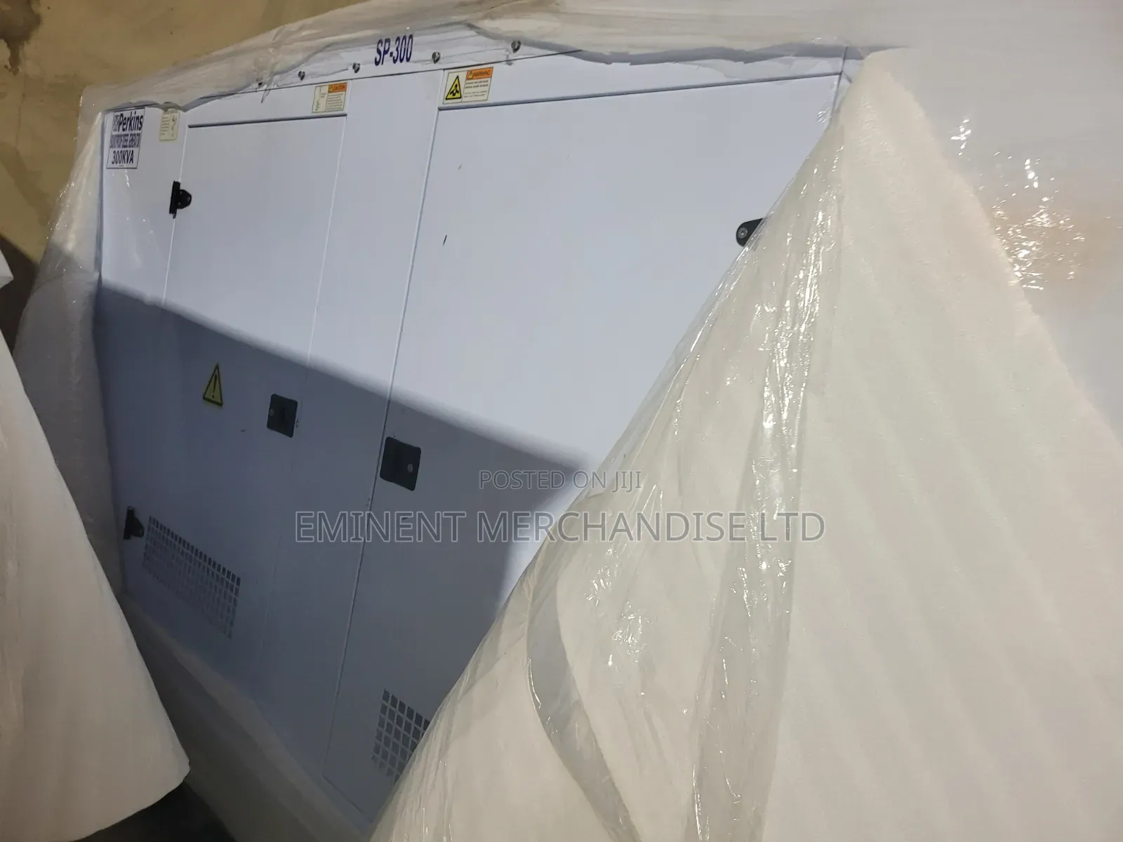 Soundproof Enclosure 300kva Diesel Generator