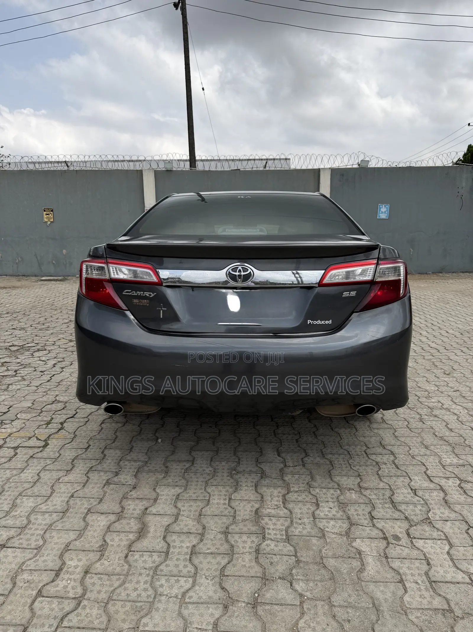 Toyota Camry SE Sport 4dr Sedan (2.5L 4cyl 6A) 2014 Gray