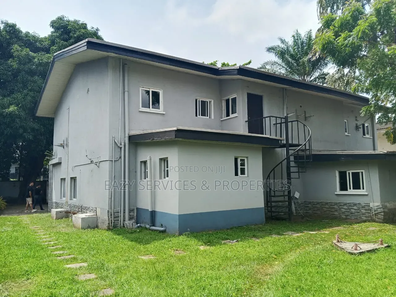 4bdrm Duplex in Adeola Odeku for rent