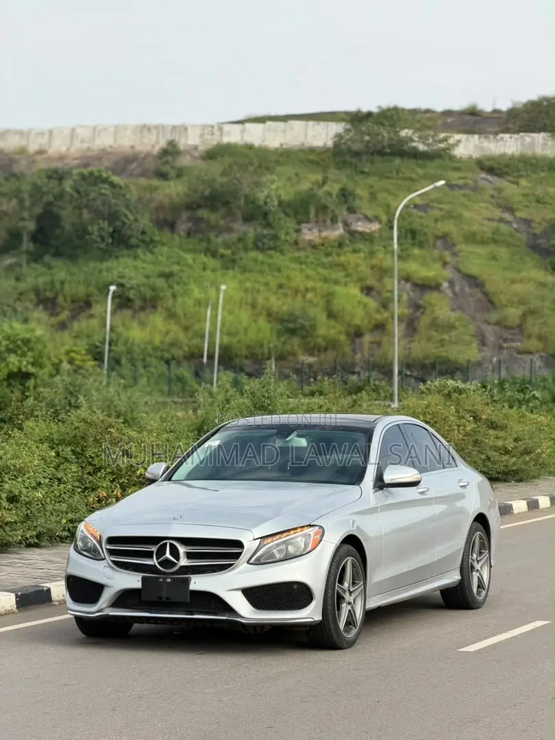 Mercedes-Benz C300 2015 Silver