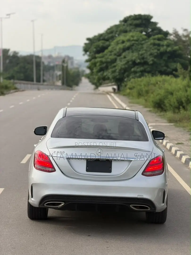 Mercedes-Benz C300 2015 Silver