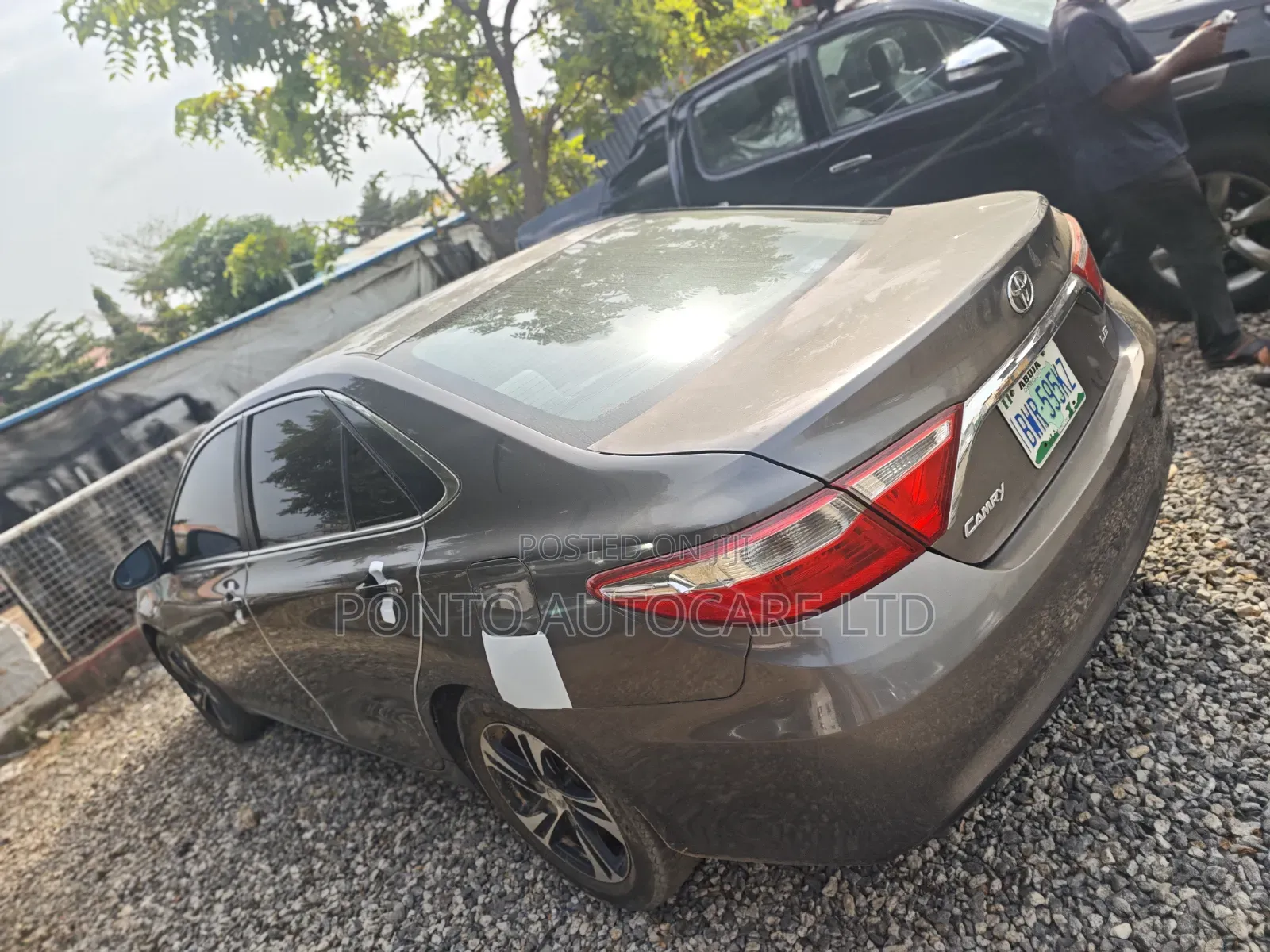 Toyota Camry LE 4dr Sedan (2.5L 4cyl 6A) 2017 Gray