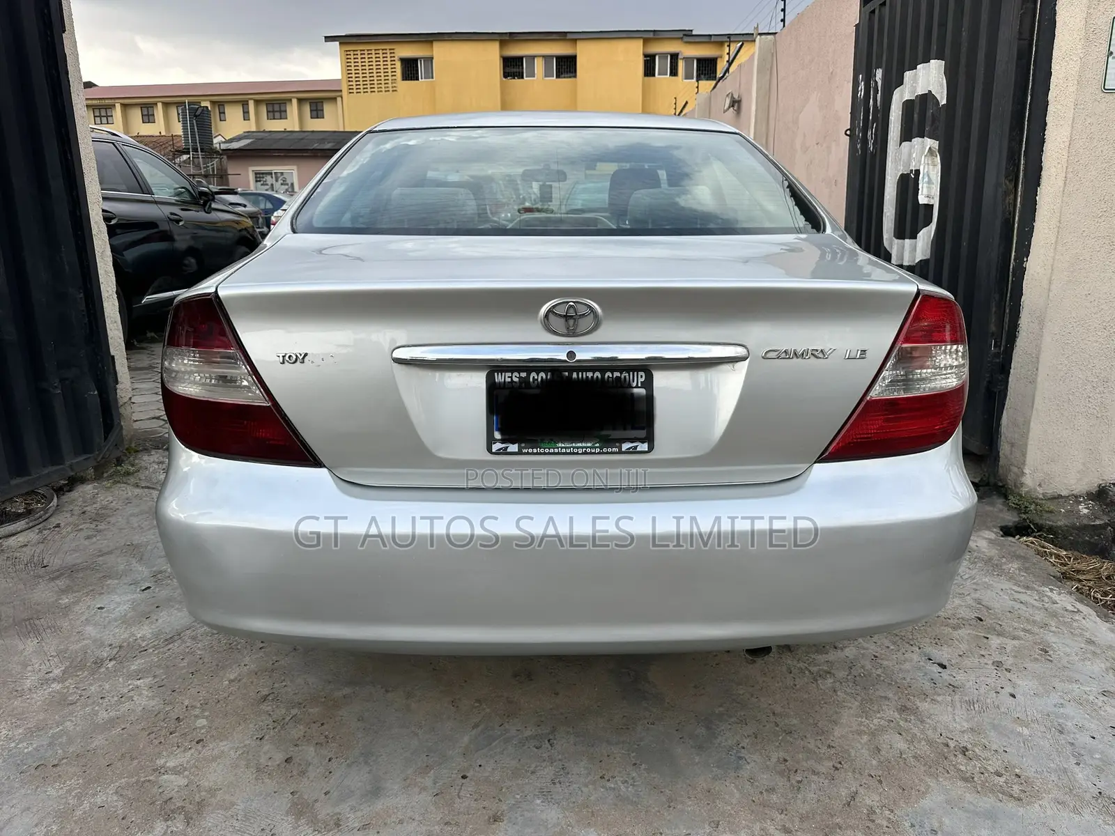 Toyota Camry LE 4dr Sedan (2.4L 4cyl 4A) 2004 Silver
