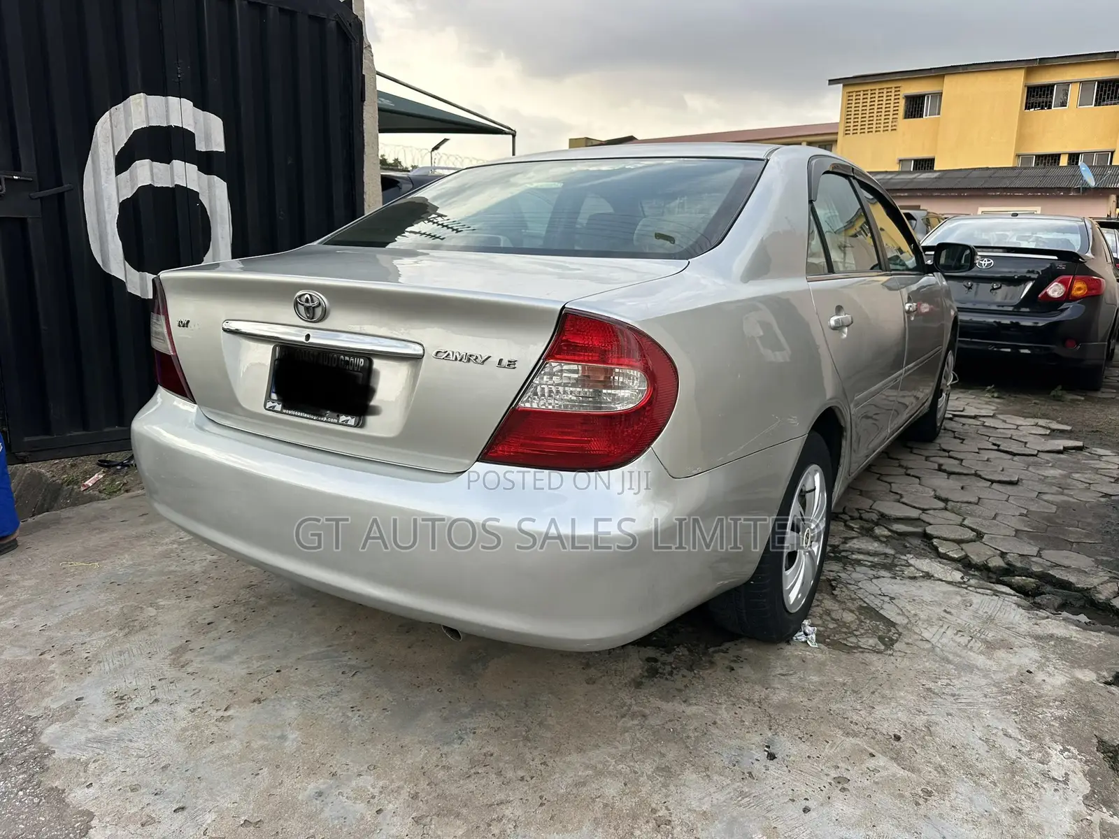 Toyota Camry LE 4dr Sedan (2.4L 4cyl 4A) 2004 Silver