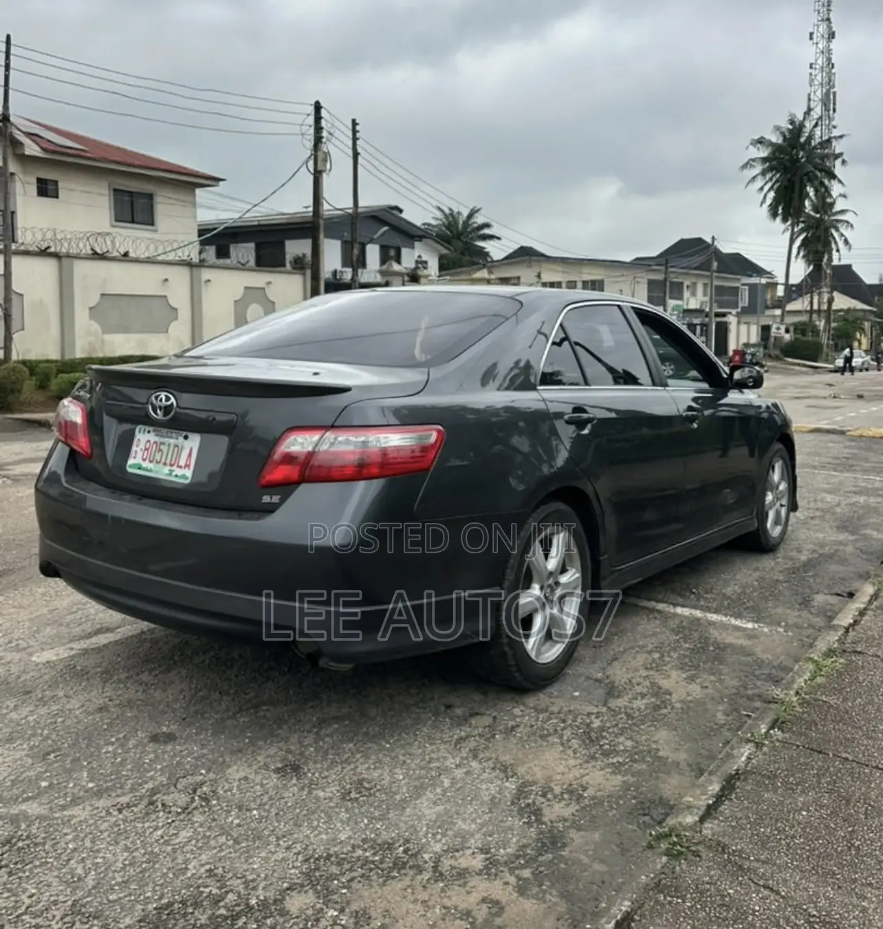 Toyota Camry SE V6 4dr Sedan (3.5L 6cyl 6AM) 2009 Gray