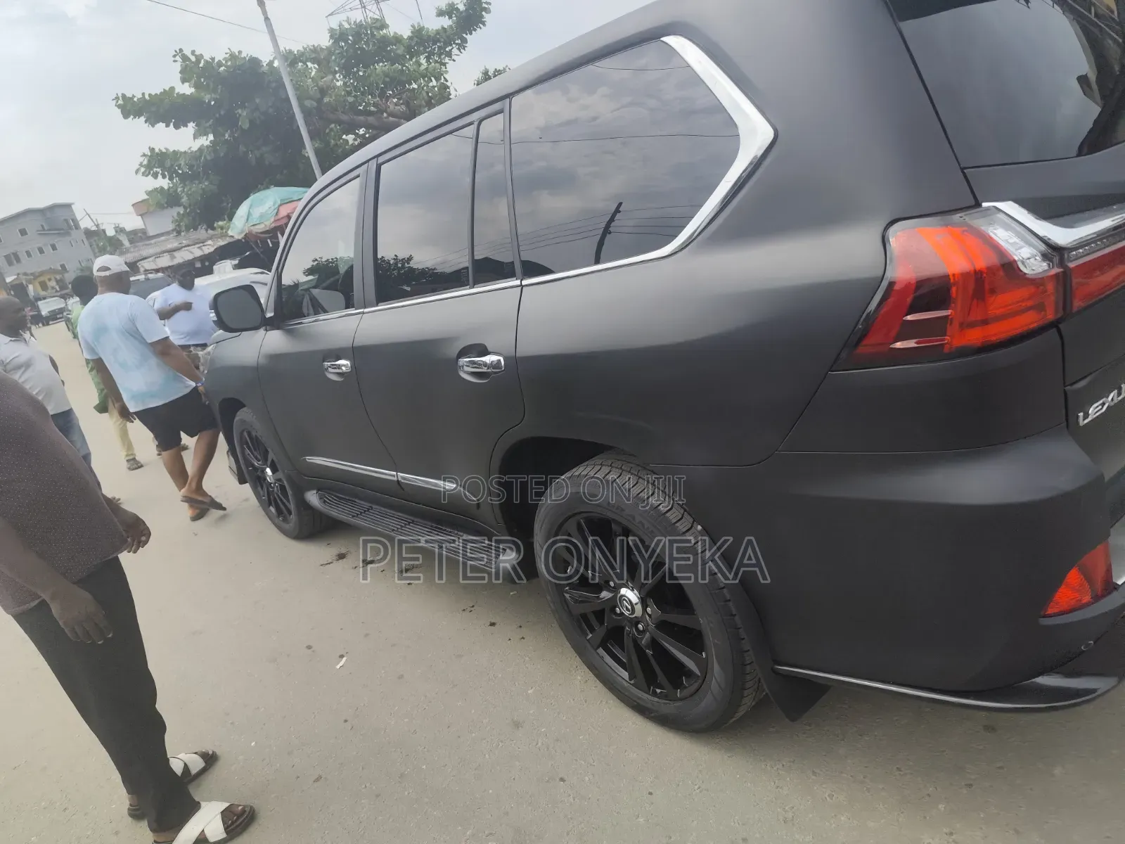 Lexus LX 570 2012 Black