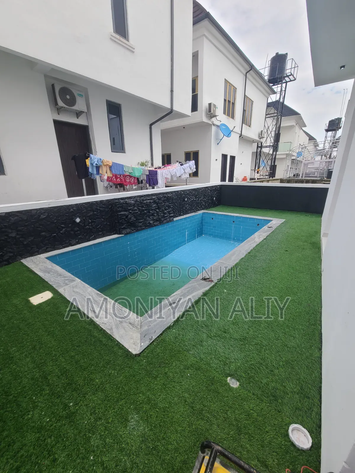 5bdrm Duplex in Megamond Estate, Ikota for sale