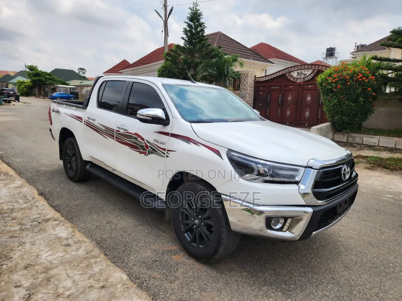 Toyota Hilux 2020 White