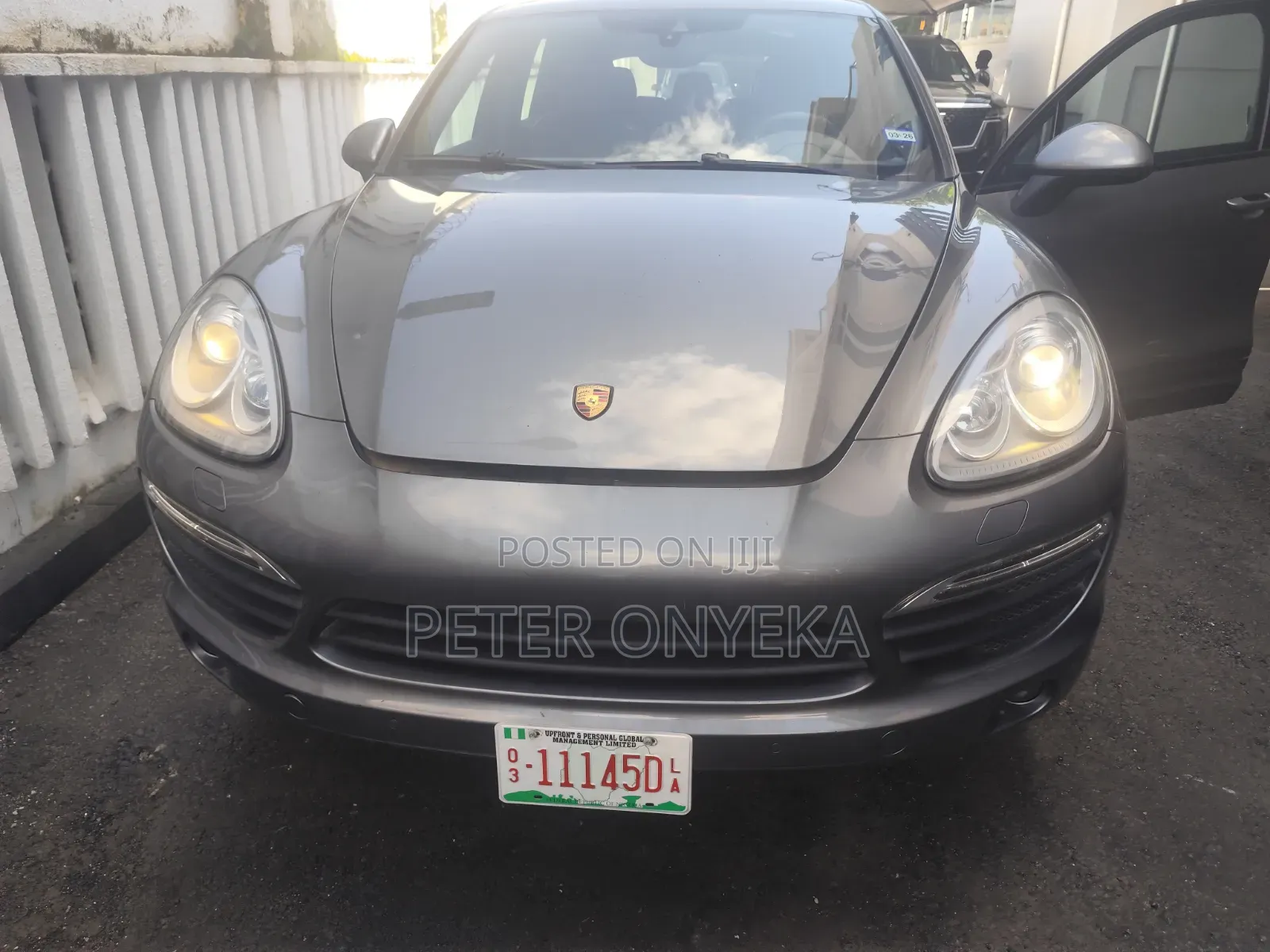 Porsche Cayenne 2014 Gray