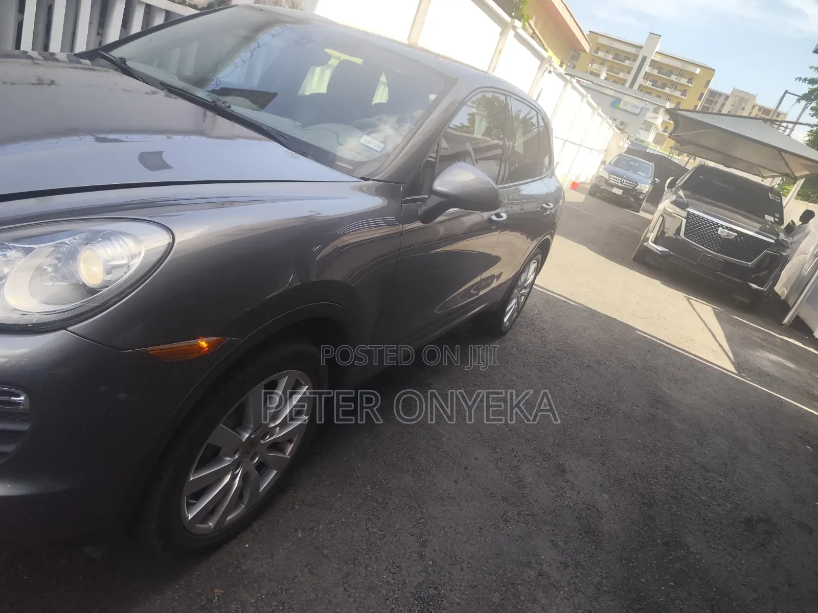 Porsche Cayenne 2014 Gray