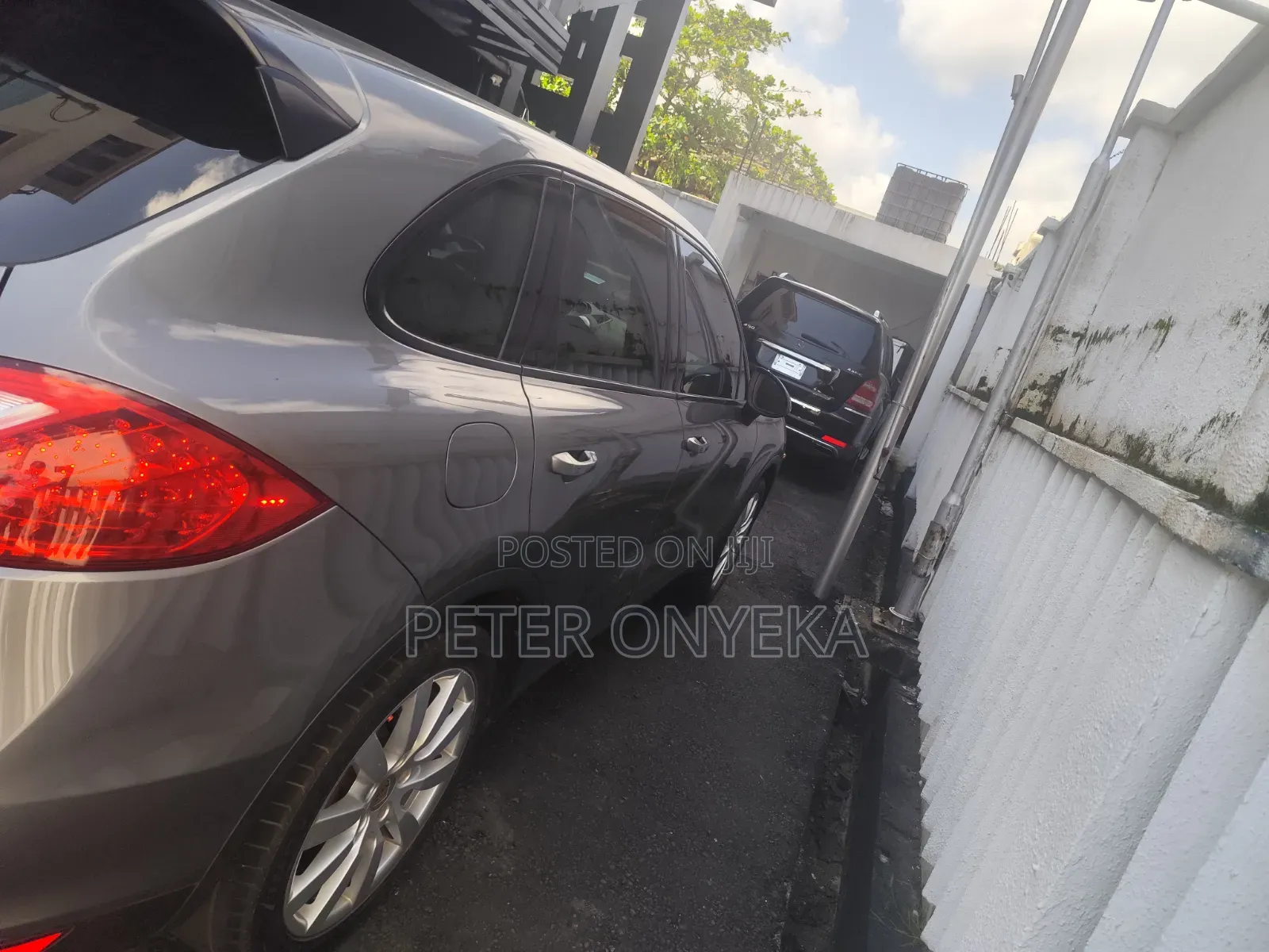 Porsche Cayenne 2014 Gray
