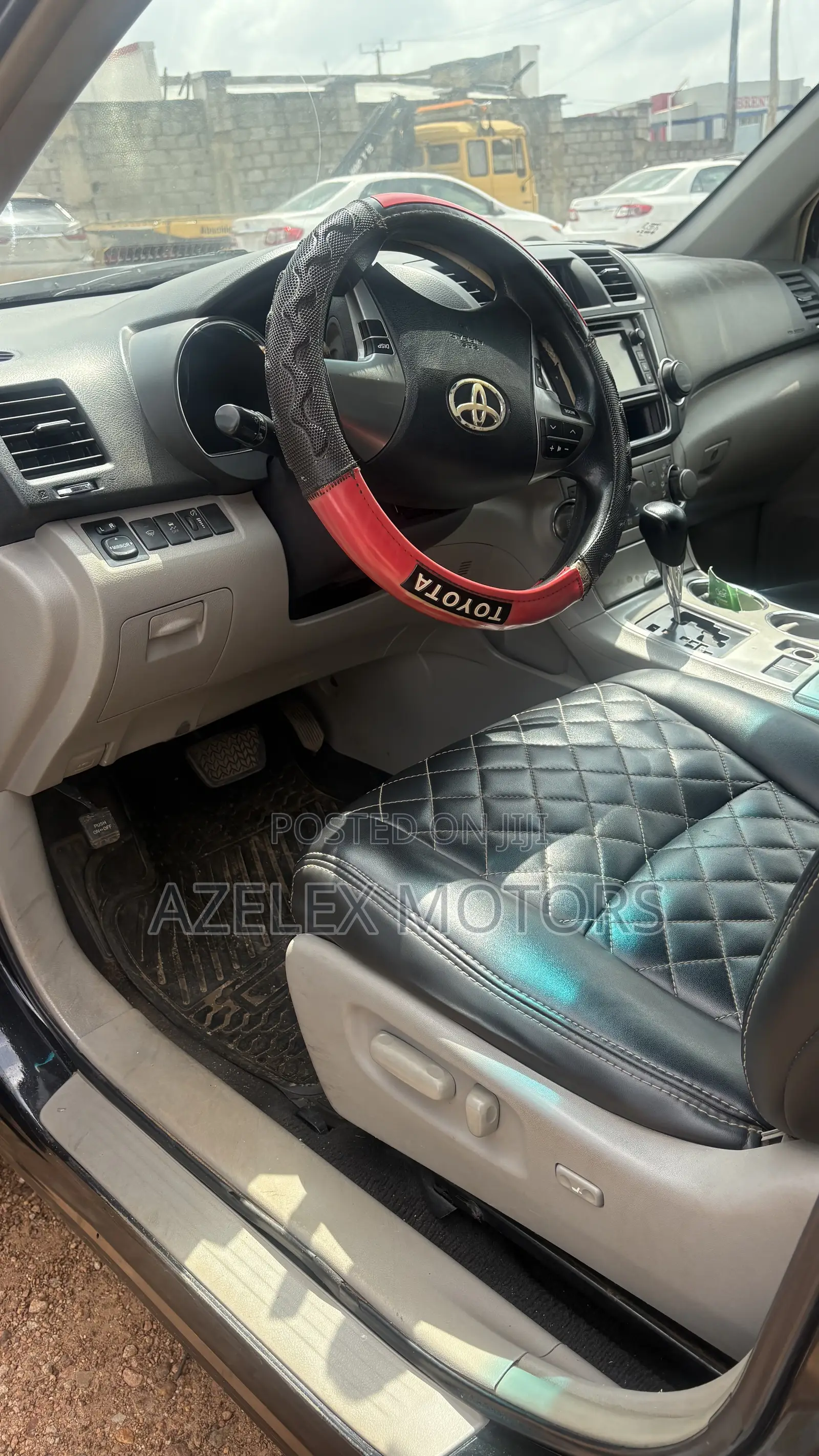 Toyota Highlander Limited 3.5L 2WD 2013 Black
