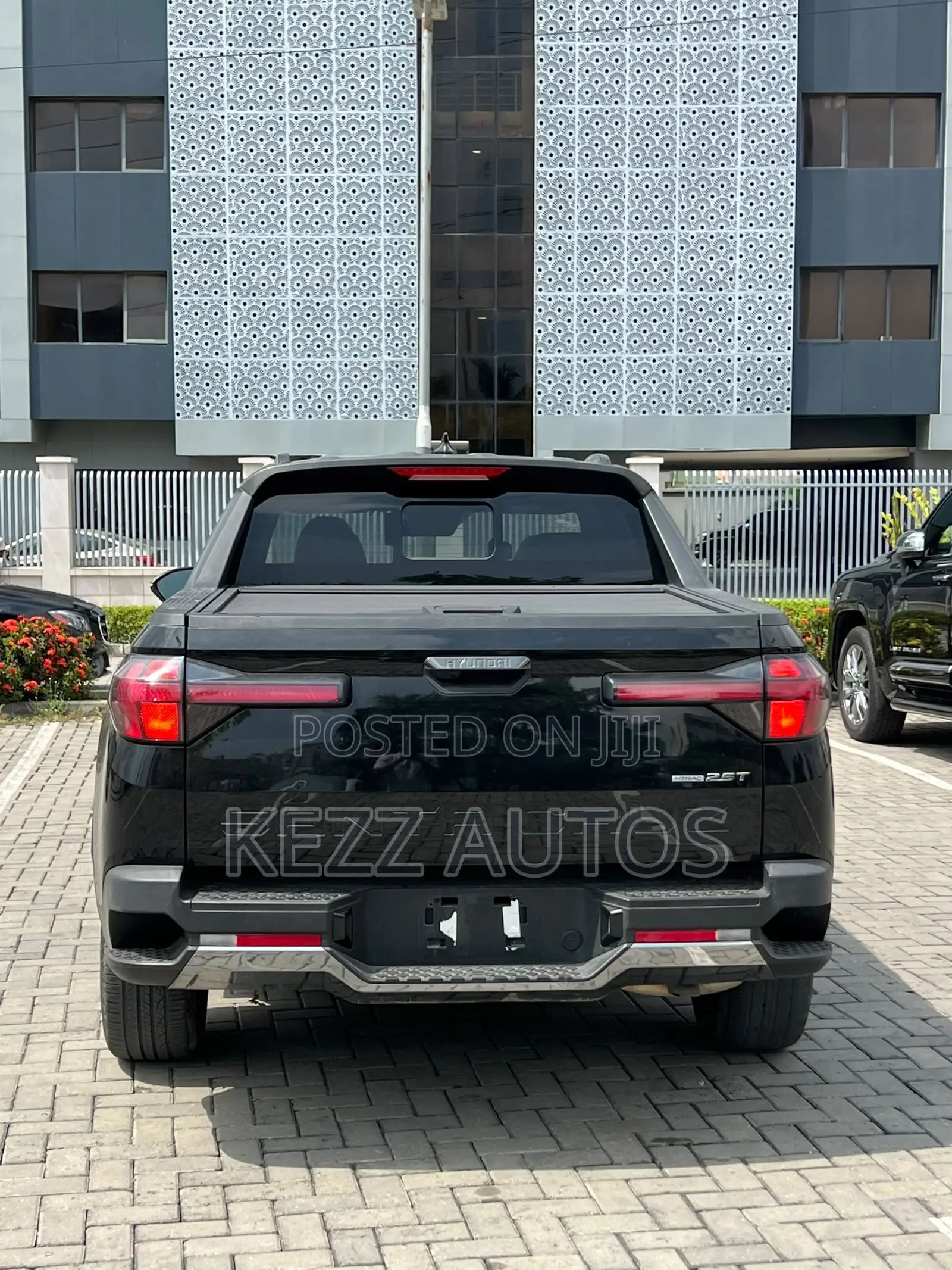 Hyundai Santa Cruz 2022 Black