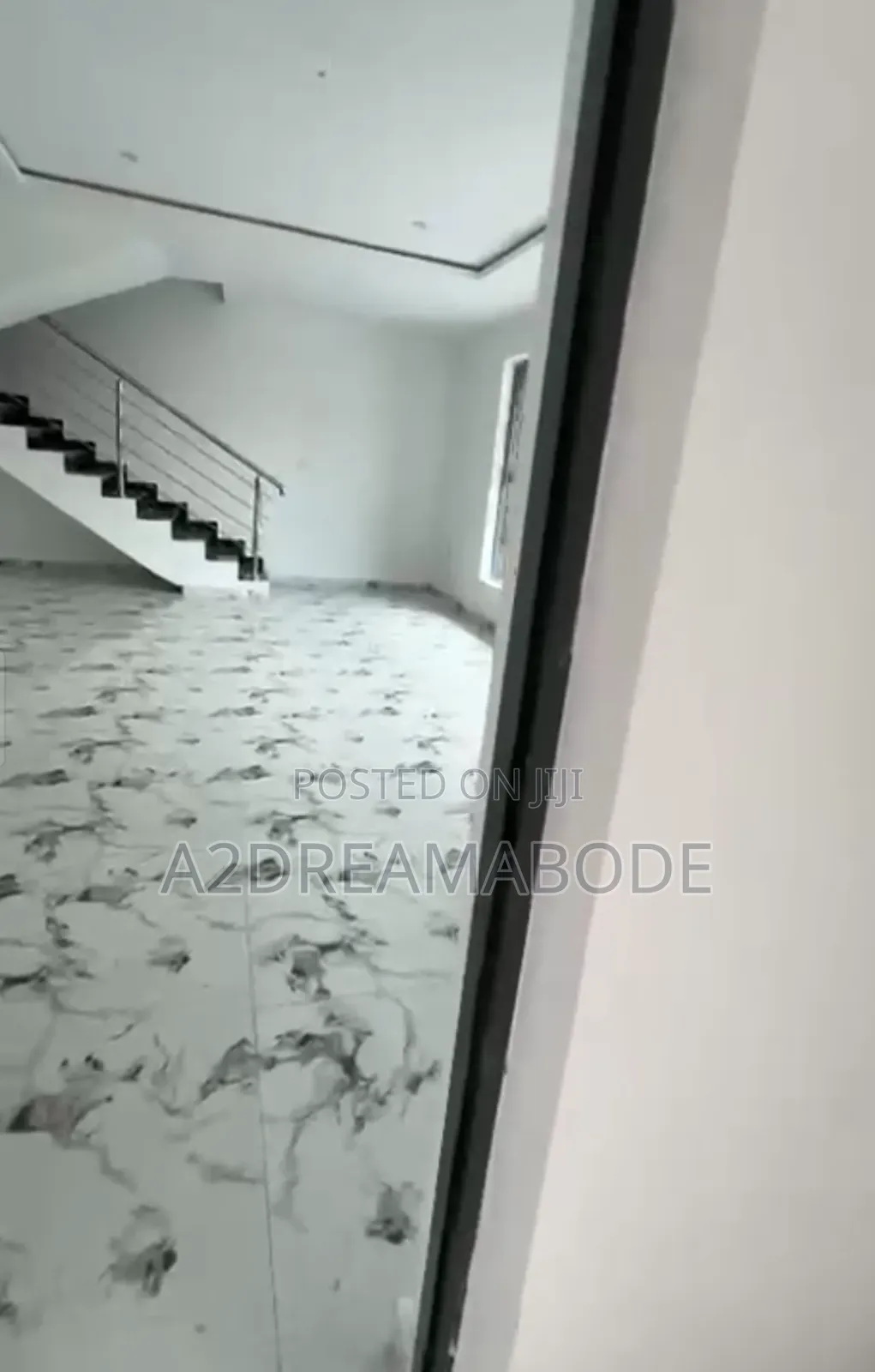 4bdrm Duplex in Ogba Gra, Acme Road for rent