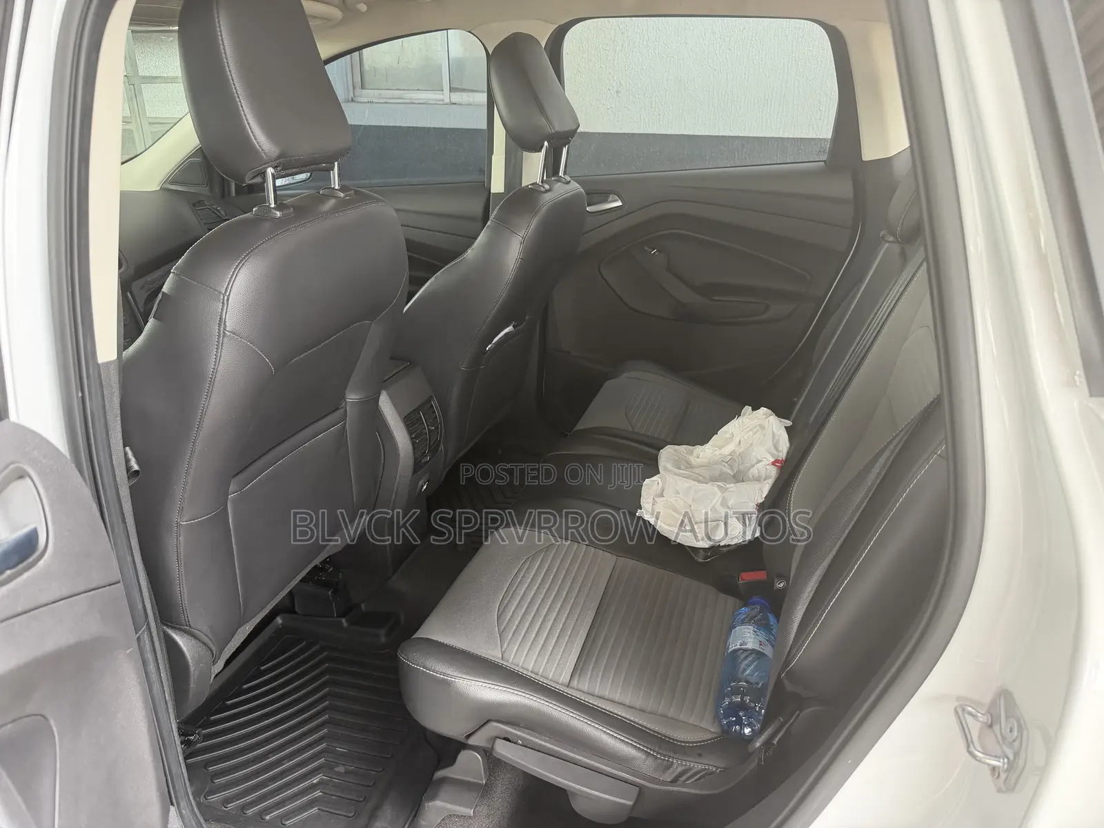 Ford Escape SE FWD 2019 White