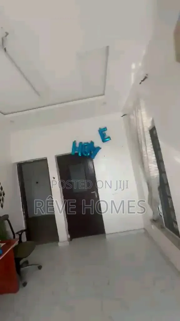 2bdrm Block of Flats in Oworonshoki / Gbagada for rent
