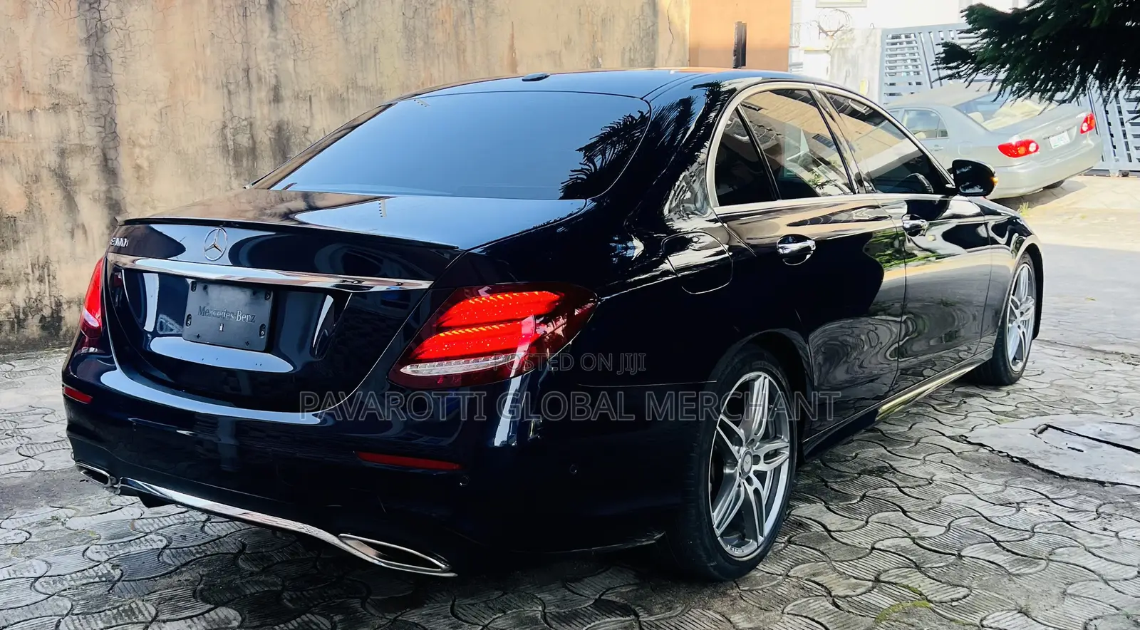 Mercedes-Benz E300 4Matic AWD Sedan (2.0L 4cyl 9A) 2017 Blue