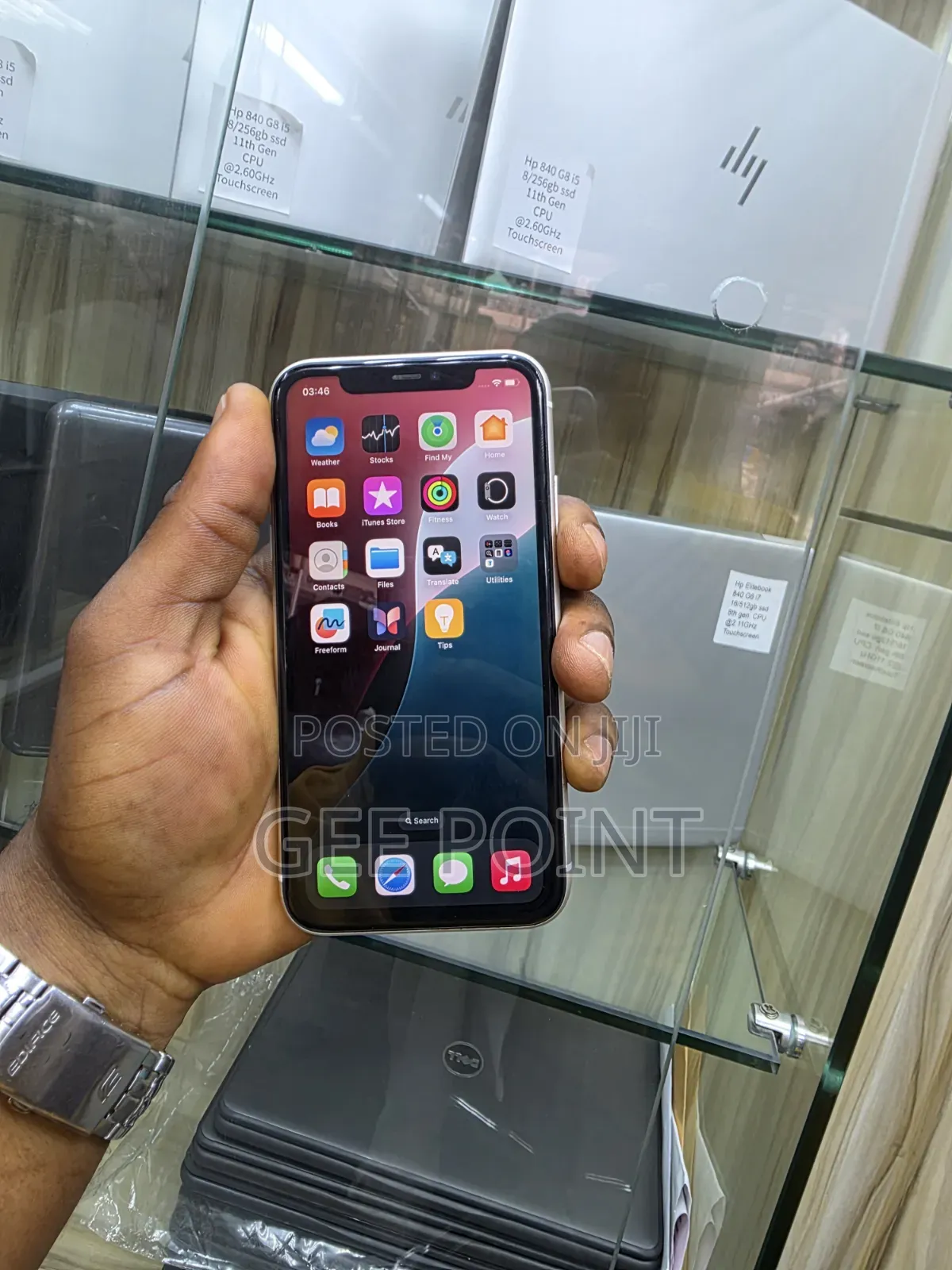 Apple iPhone 11 64 GB White