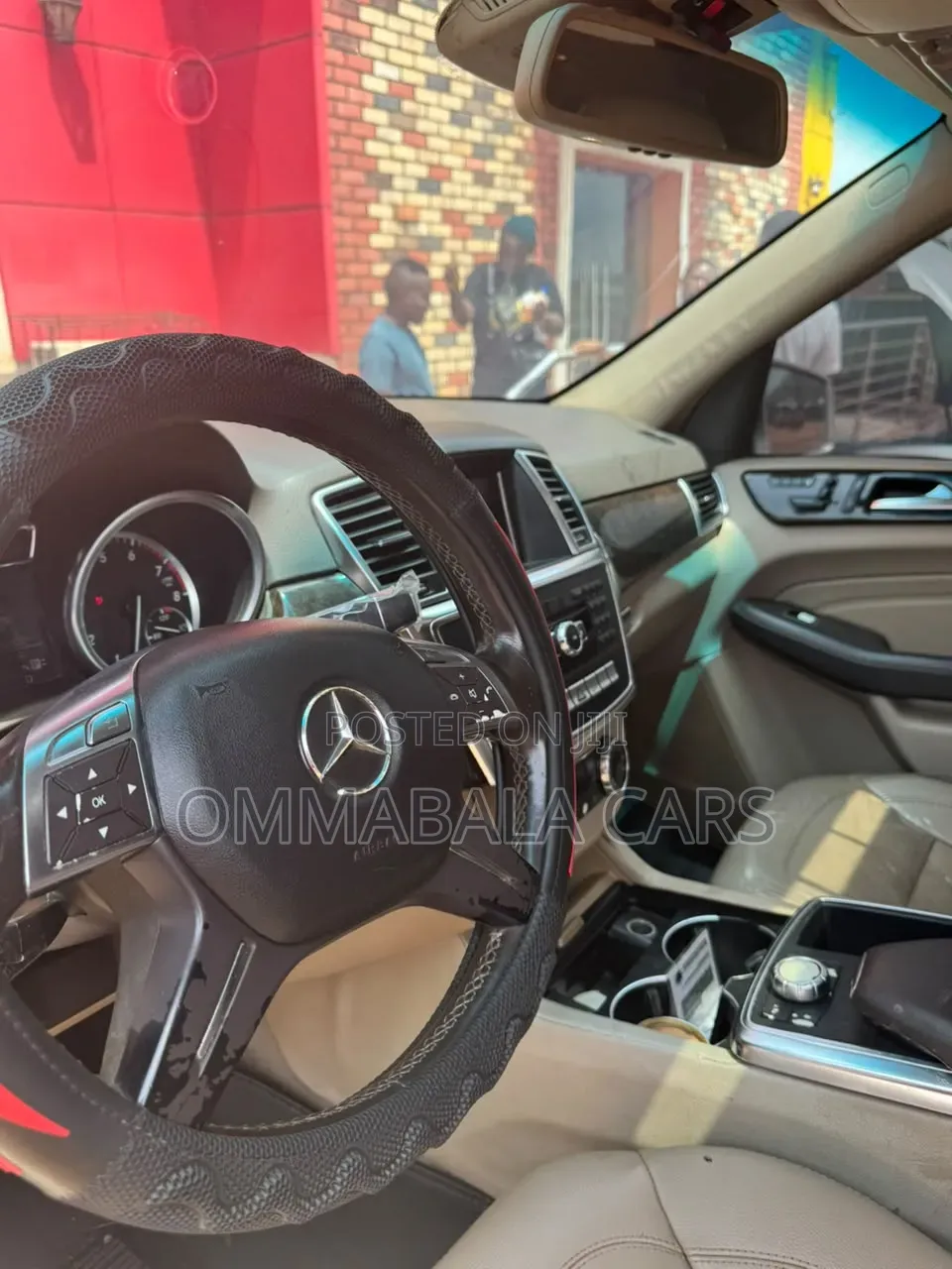 Mercedes-Benz M Class 2013 Brown