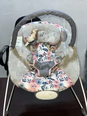 Baby Trend Vibrating Bouncer | Comfort, Music & Soothing Vibrations!