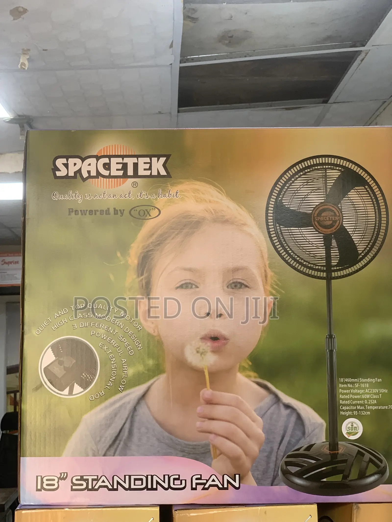 18” Non Rechargeable Fan