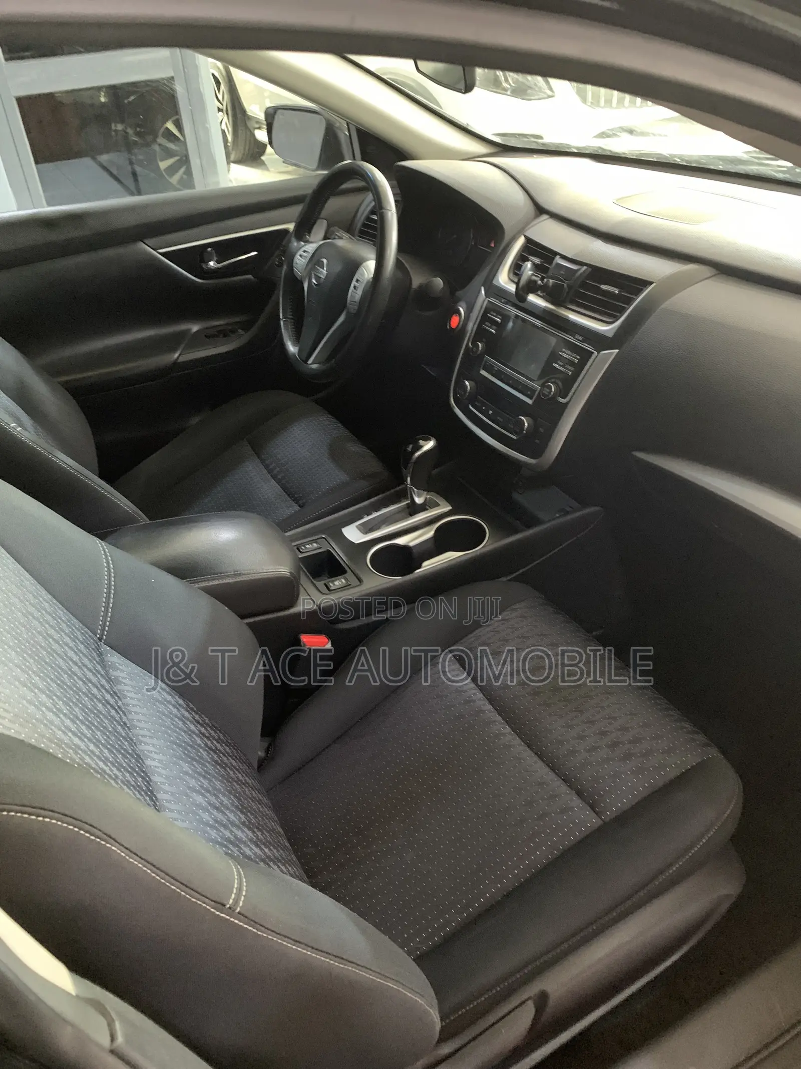 Nissan Altima 2016 Black