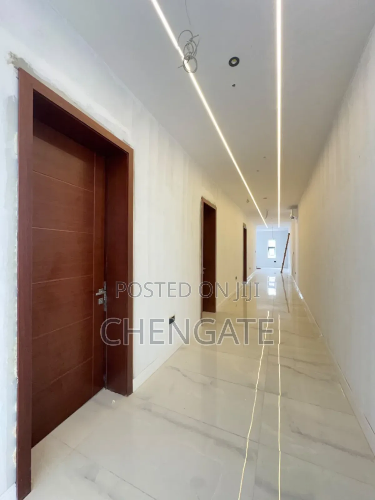 4bdrm Penthouse in Victoria Island for sale