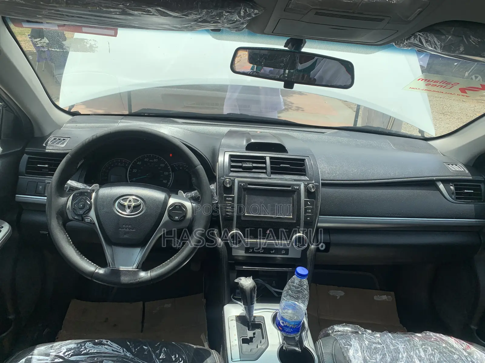 Toyota Camry SE 4dr Sedan (2.5L 4cyl 6A) 2013 White