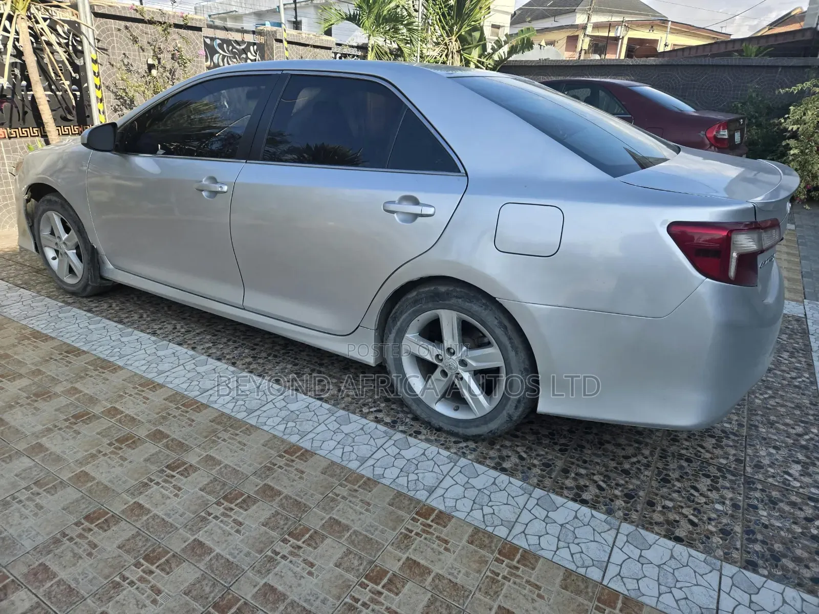 Toyota Camry 2012 Silver