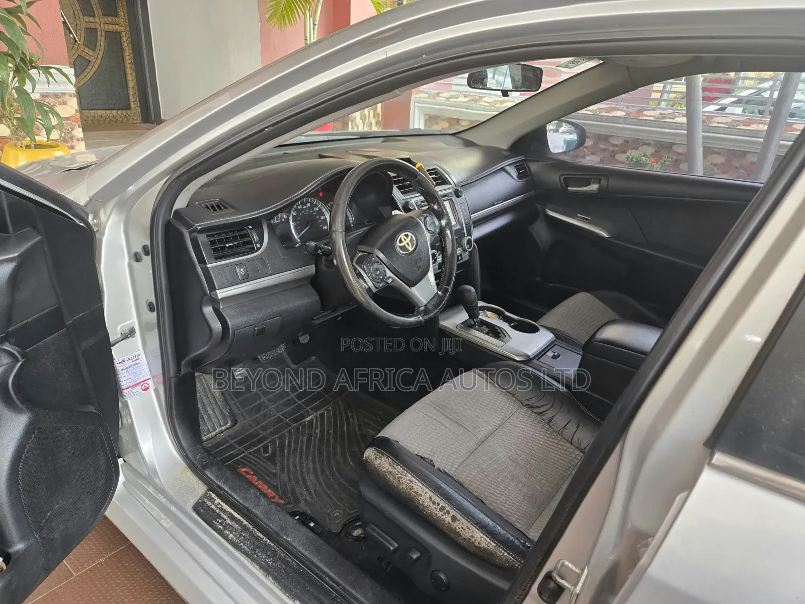 Toyota Camry 2012 Silver