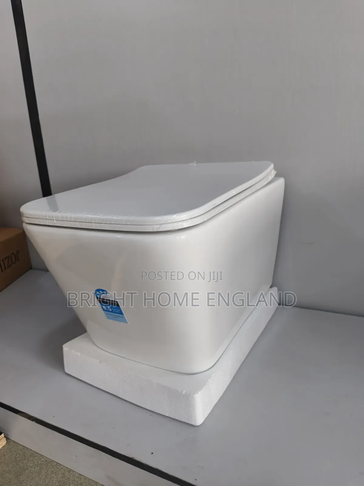 England Conceive Toilet WC