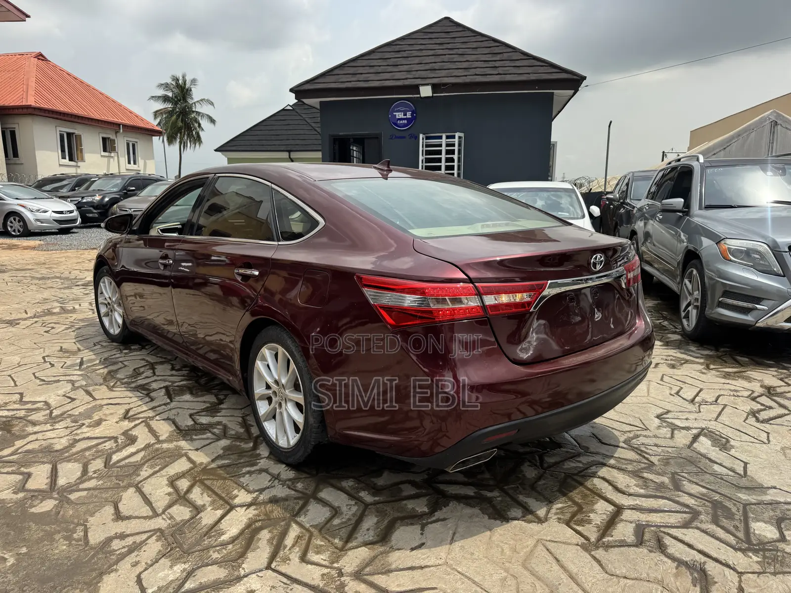 Toyota Avalon 2013 Burgundy
